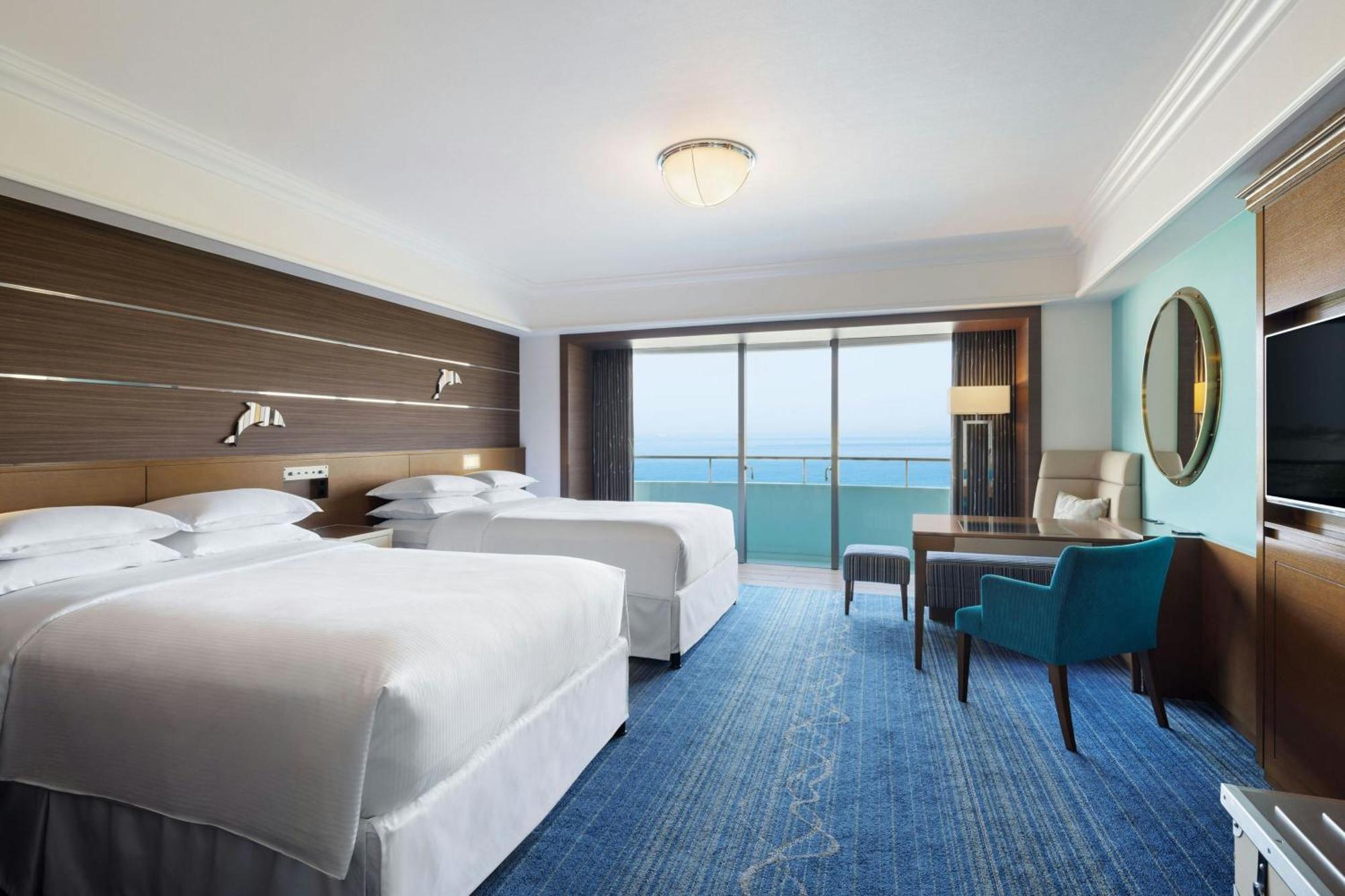 Sheraton Grande Tokyo Bay Hotel Urayasu Exterior photo Deluxe Ocean View Room