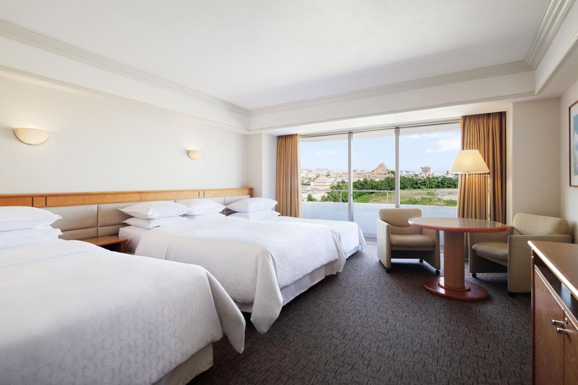 Sheraton Grande Tokyo Bay Hotel Urayasu Exterior photo
